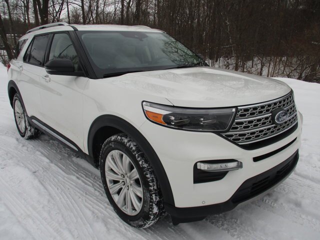 Certified 2022 Ford Explorer Limited w/ Equipment Group 301A image 3