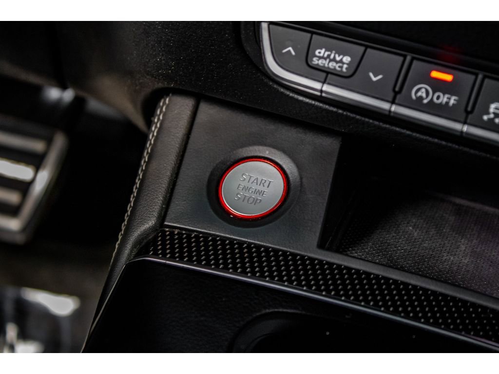 Used 2022 Audi SQ5 Prestige w/ Prestige Package image 31