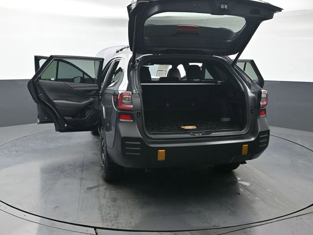 Used 2025 Subaru Outback Wilderness AWD/4WD image 49
