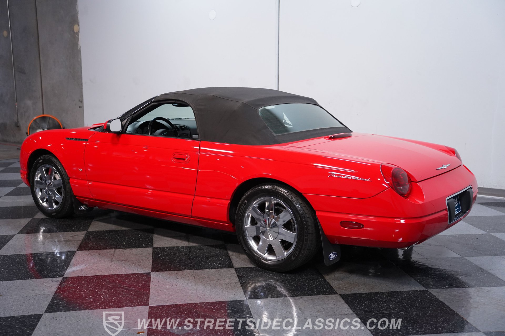 Used 2003 Ford Thunderbird RWD image 7
