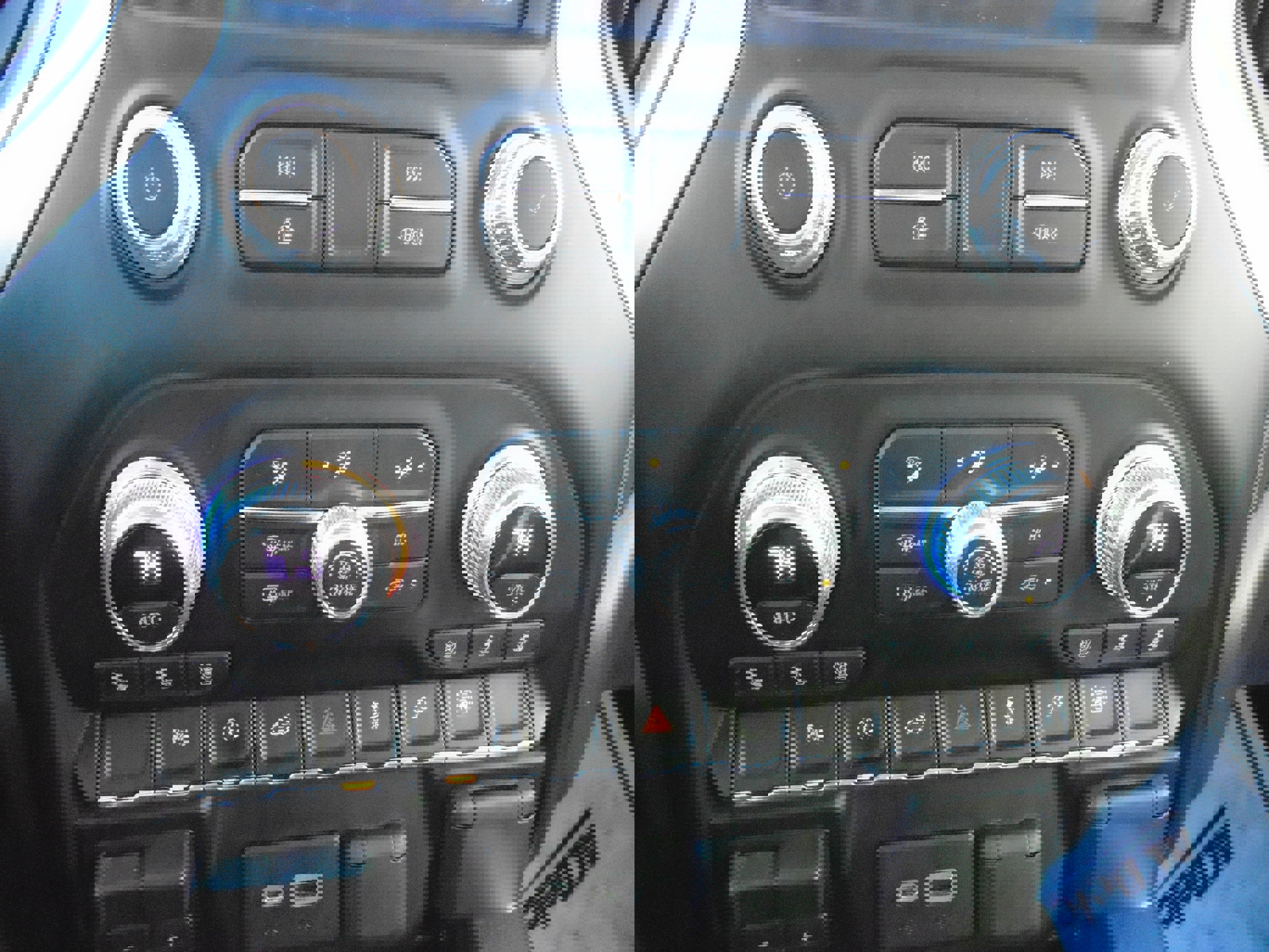 Used 2019 GMC Sierra 1500 SLT w/ SLT Premium Package image 65