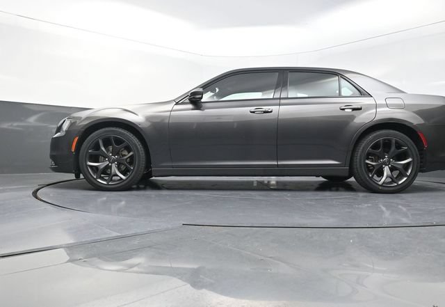 Used 2023 Chrysler 300 S RWD image 34