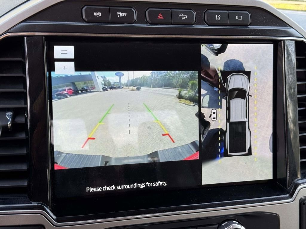 Used 2022 Ford F350 Lariat w/ Lariat Ultimate Package image 4