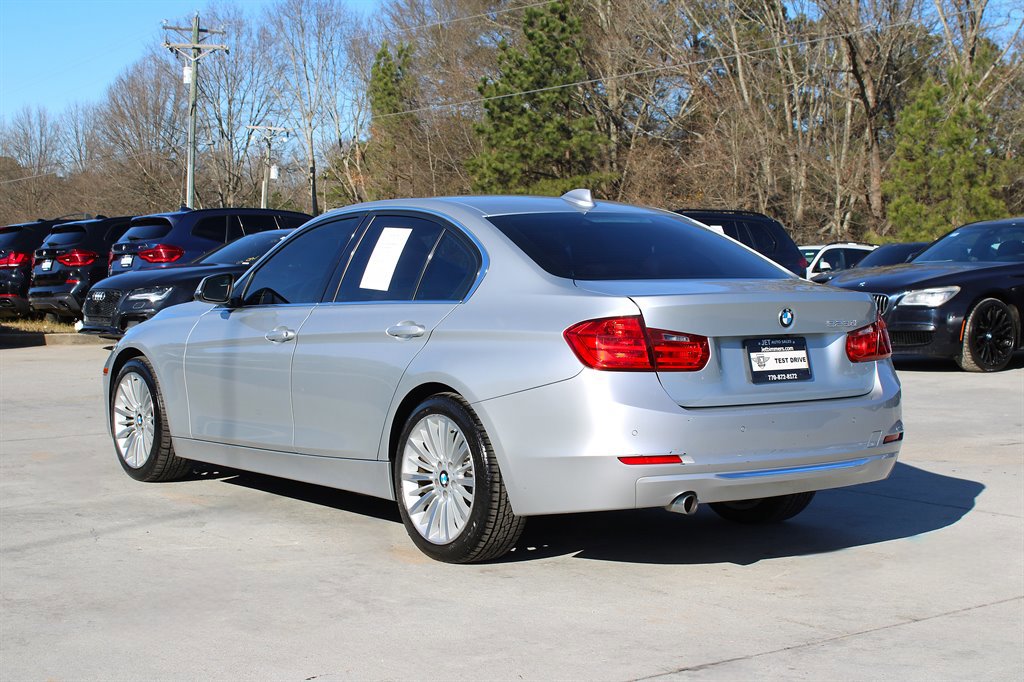 Used 2015 BMW 328d Sedan image 5