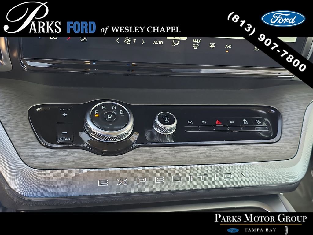 Certified 2025 Ford Expedition Platinum w/ Driver's Package image 26