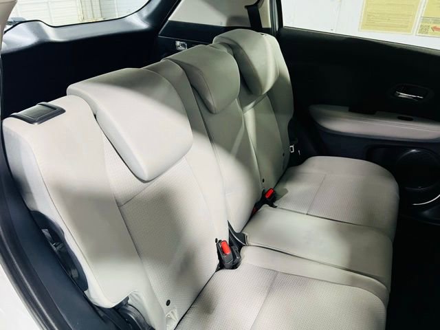 Used 2021 Honda HR-V LX image 27