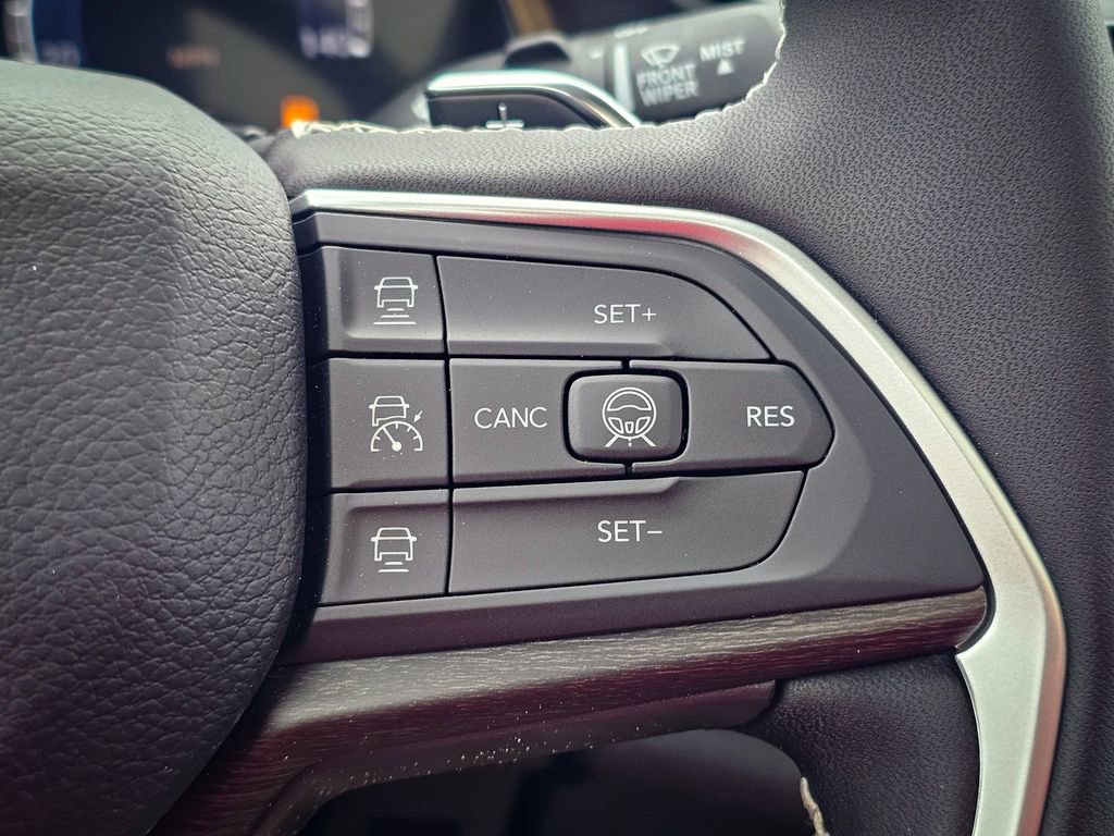 New 2026 Jeep Grand Cherokee Limited image 22