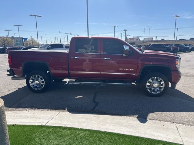 Used 2019 GMC Sierra 2500 Denali w/ Duramax Plus Package image 5