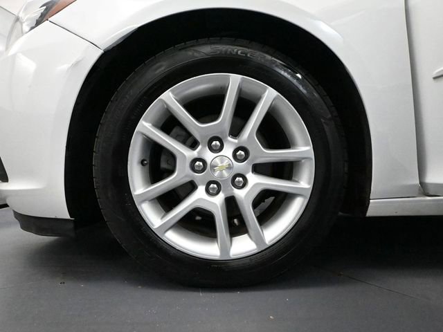 Used 2016 Chevrolet Malibu LT w/ Power Convenience Package FWD image 16