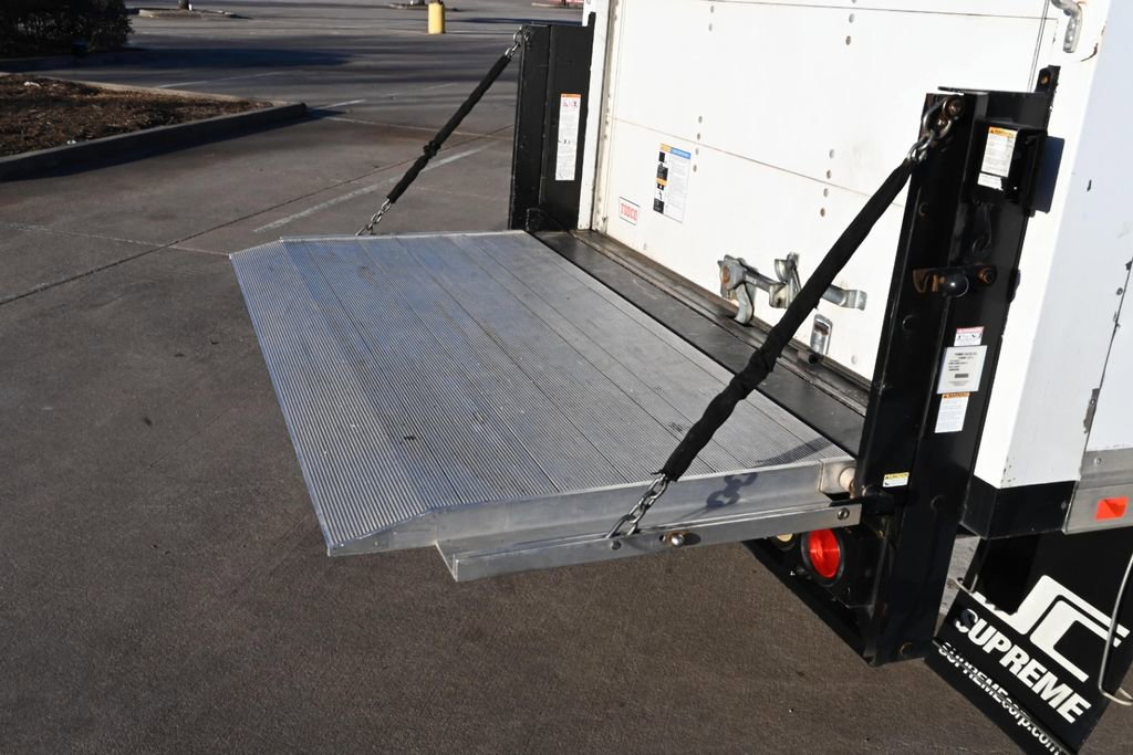 Used 2017 Chevrolet Express 3500 RWD image 13