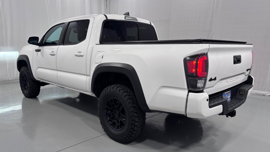 Used 2020 Toyota Tacoma TRD Pro AWD/4WD image 7