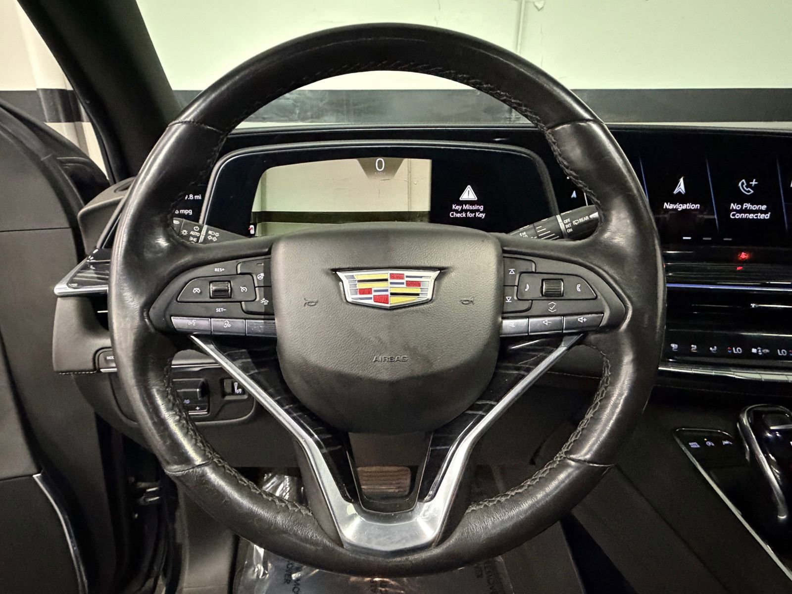 Used 2021 Cadillac Escalade Sport w/ Driver Assist Tech Package image 25