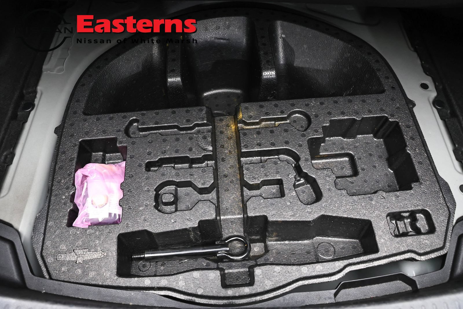 Used 2023 Toyota Corolla LE w/ Carpet Mat Package (TMS) FWD image 21