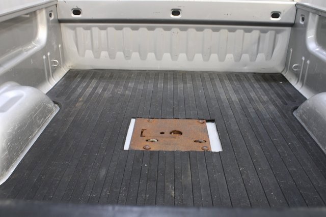 Used 2011 GMC Sierra 2500 SLT w/ Snow Plow Prep Package image 28