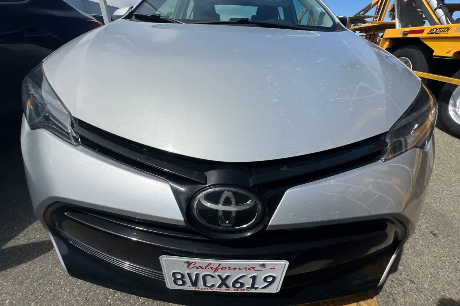 Used 2017 Toyota Corolla LE FWD image 12
