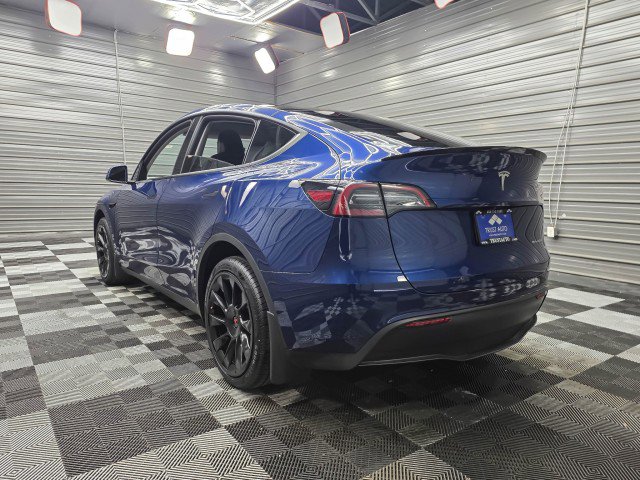 Used 2025 Tesla Model Y Long Range AWD/4WD image 7
