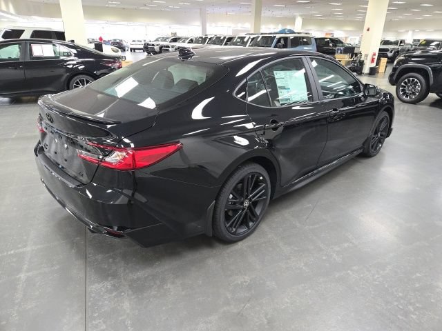 New 2026 Toyota Camry Hybrid w/ Multimedia Upgrade Package AWD/4WD image 5
