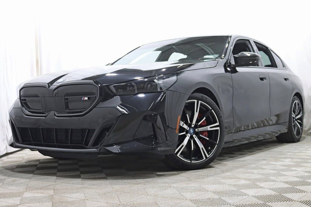 Used 2024 BMW i5 M60 w/ Premium Package image 8
