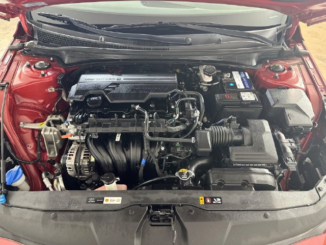 Certified 2021 Hyundai Elantra SEL FWD image 24