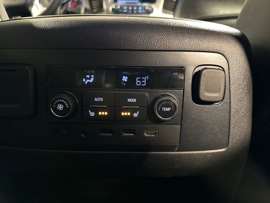Used 2020 GMC Yukon SLT w/ Open Road Package AWD/4WD image 16