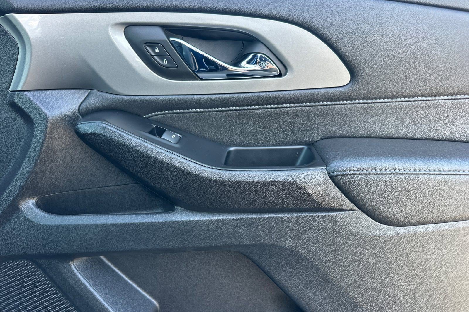 Certified 2023 Chevrolet Traverse LT image 28