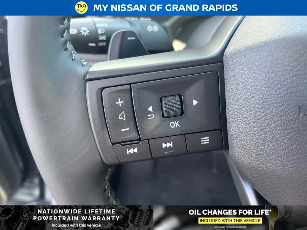 New 2026 Nissan Rogue Dark Armor AWD/4WD image 15