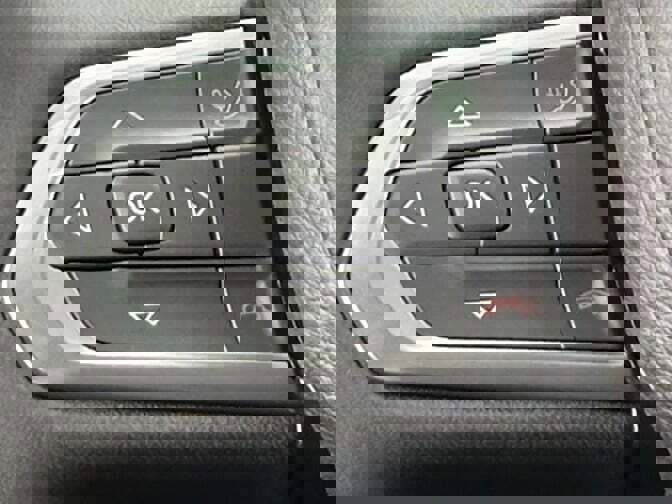 New 2026 Jeep Compass Limited image 30