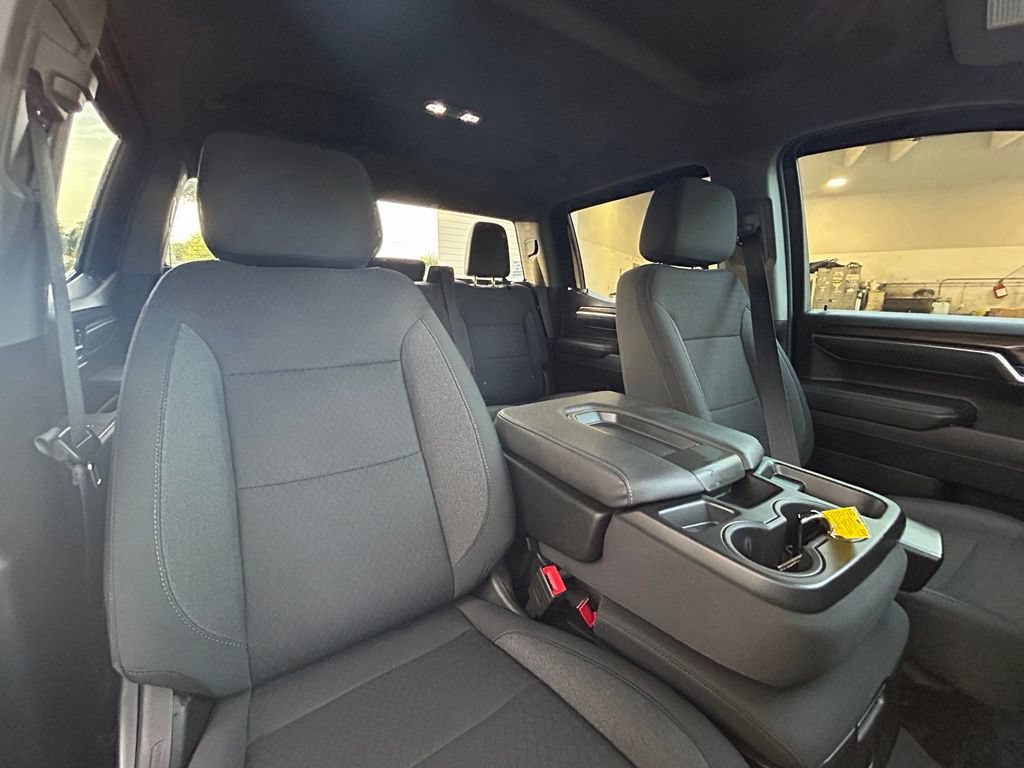 Used 2024 Chevrolet Silverado 1500 LT w/ Protection Package RWD image 28