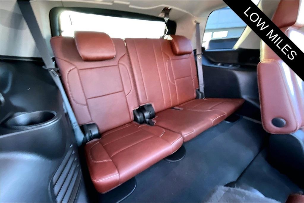 Used 2019 Chevrolet Tahoe Premier w/ Premier Plus Edition image 25