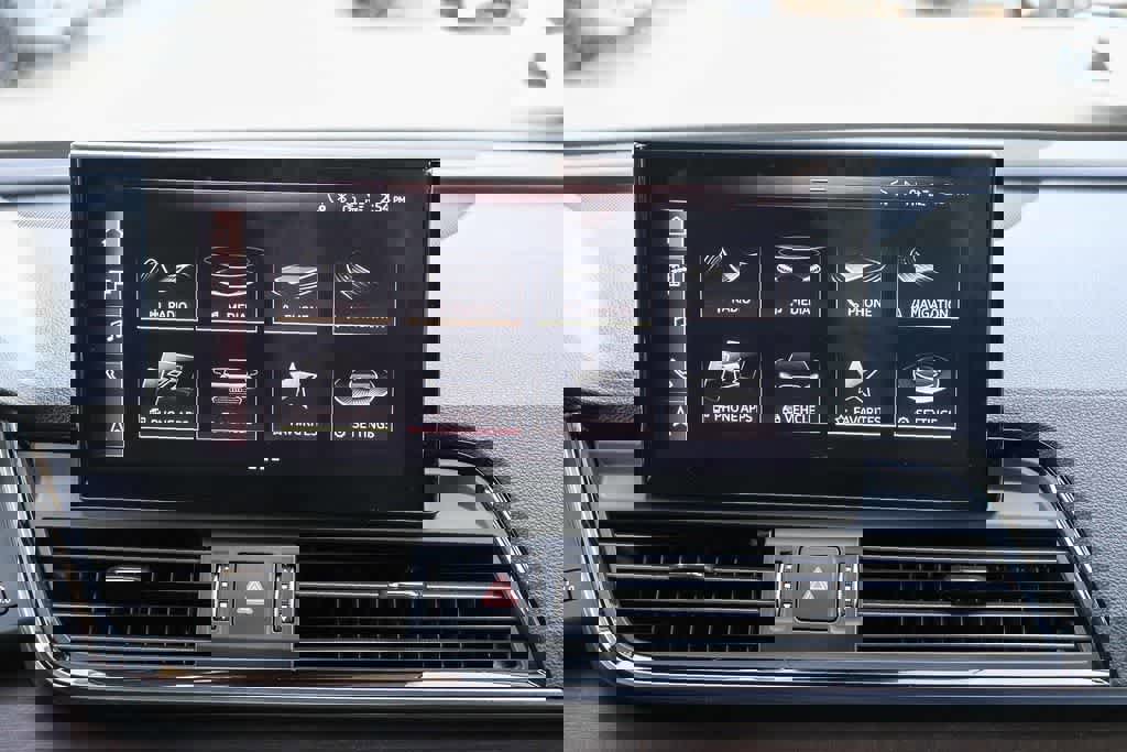 Used 2022 Audi Q5 2.0T Premium w/ Convenience Package image 15