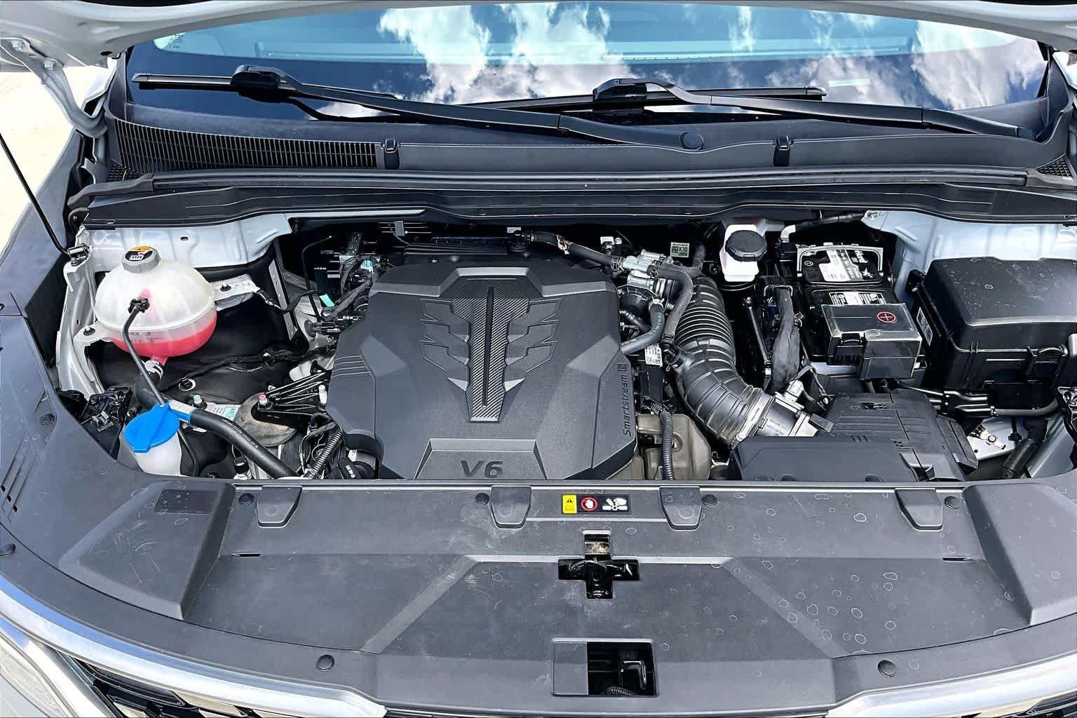 Certified 2024 Kia Carnival SX FWD image 29