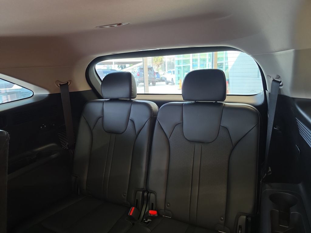 Certified 2023 Kia Sorento S w/ Panoramic Sunroof Package FWD image 44