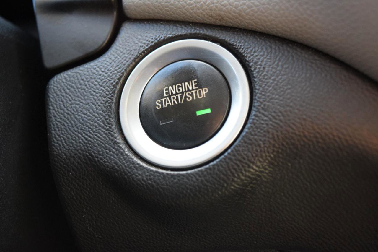 Used 2020 Chevrolet Equinox LS w/ LS Convenience Package image 22