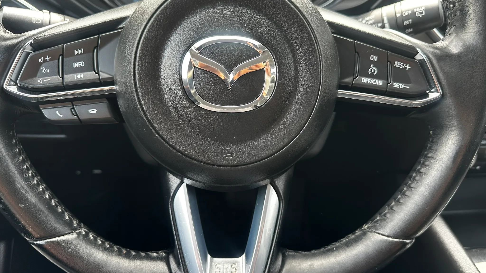 Used 2017 MAZDA CX-5 Touring w/ Preferred Equipment Package AWD/4WD image 16