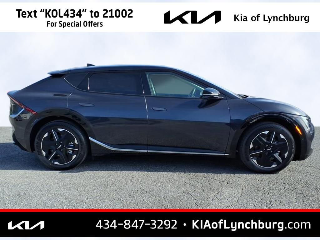 New 2025 Kia EV6 Wind image 3