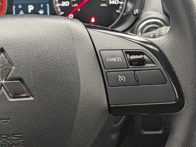 Used 2025 Mitsubishi Eclipse Cross AWD image 19