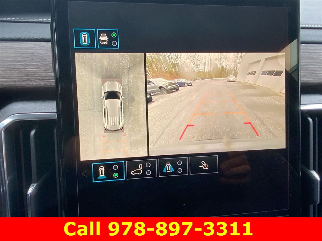 New 2025 GMC Acadia Denali w/ LPO, Floor Liner Package image 15