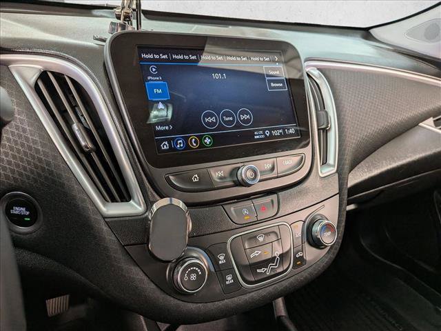 Used 2024 Chevrolet Malibu RS FWD image 20