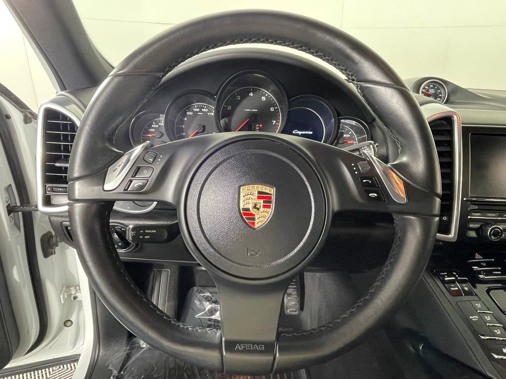 Used 2012 Porsche Cayenne image 16