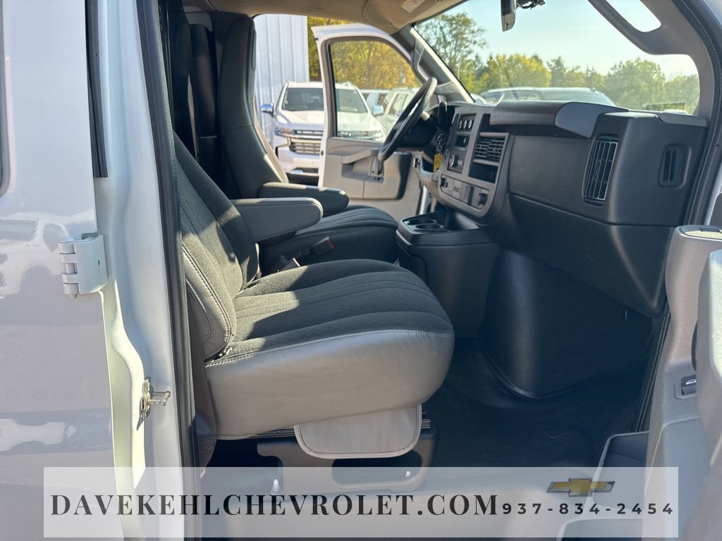 Certified 2023 GMC Savana 2500 w/ Driver Convenience Package image 18