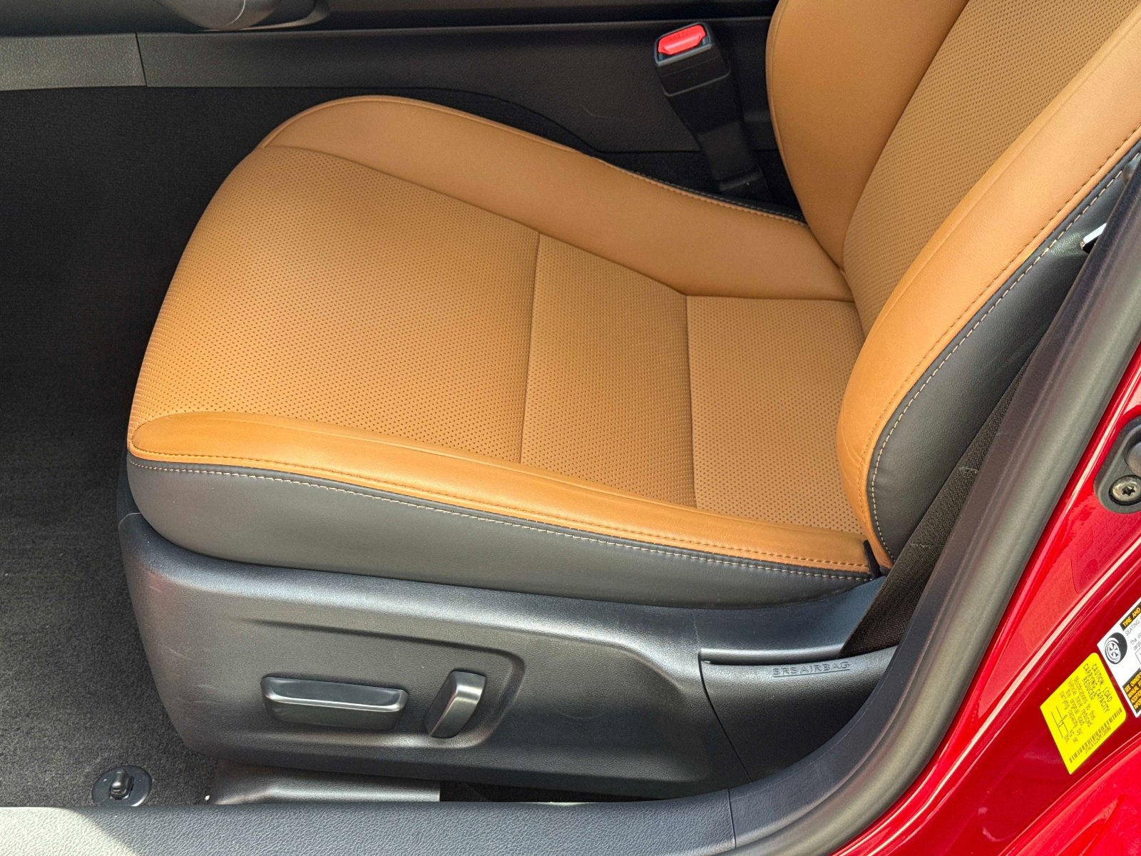 Certified 2023 Lexus IS 300 w/ Comfort Package RWD image 19
