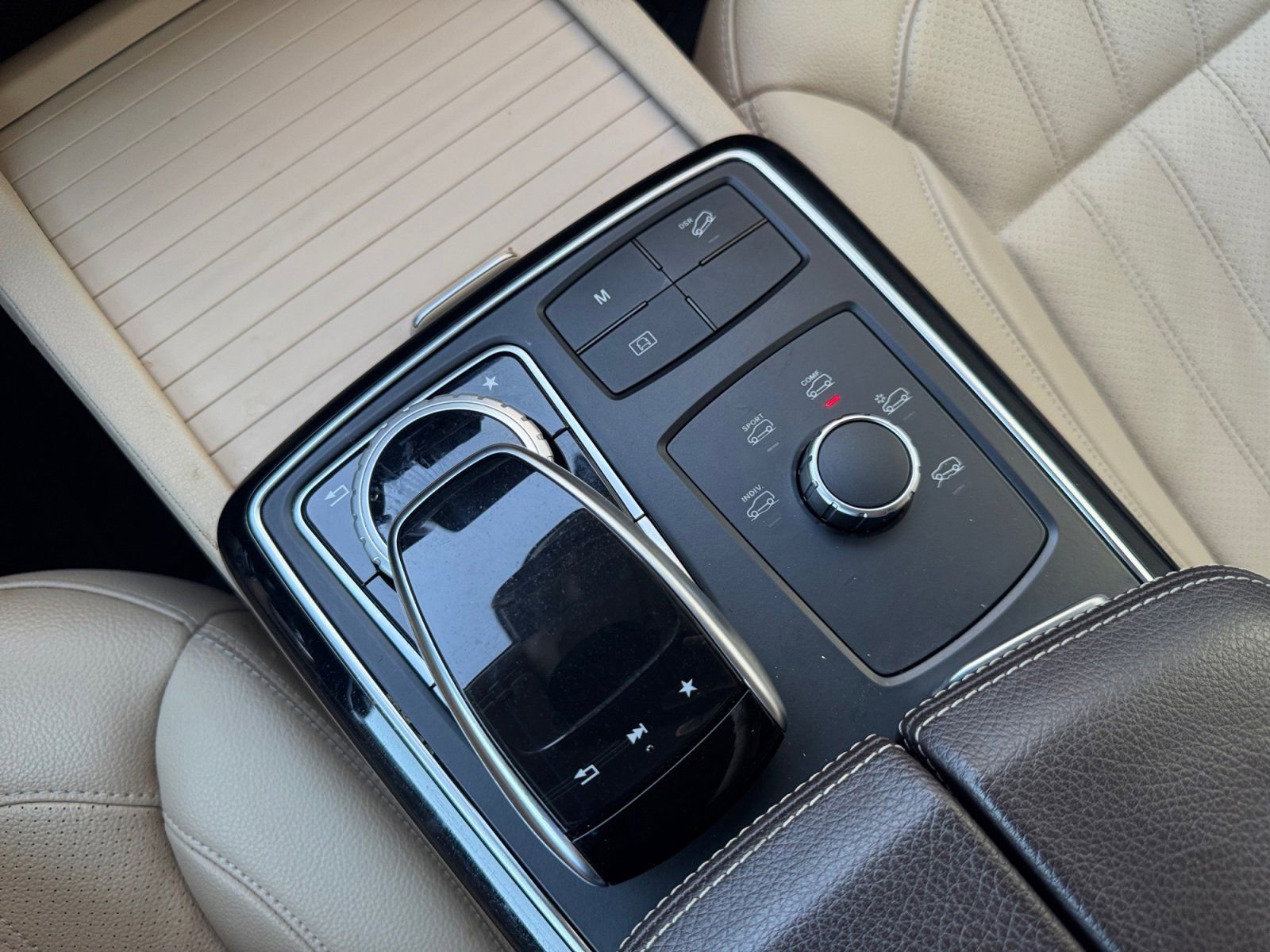 Used 2018 Mercedes-Benz GLE 350 4MATIC image 23