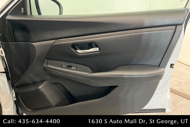 Used 2024 Nissan Sentra SV FWD image 22