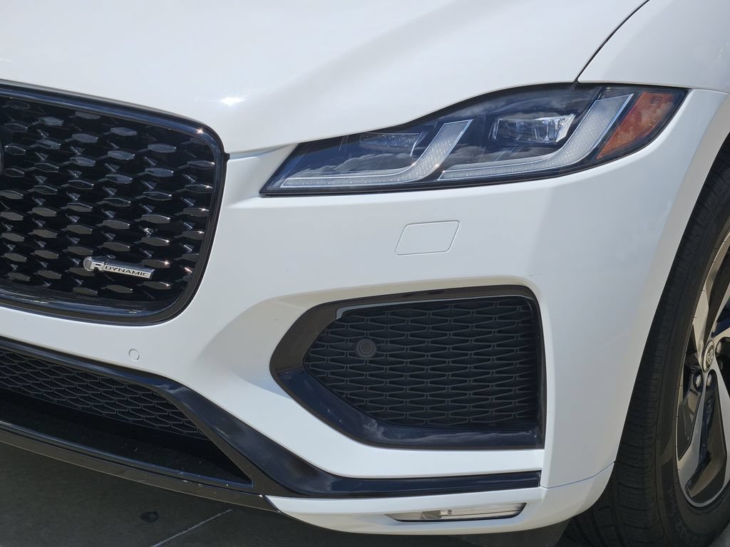 Used 2025 Jaguar F-PACE R-Dynamic S AWD/4WD image 9