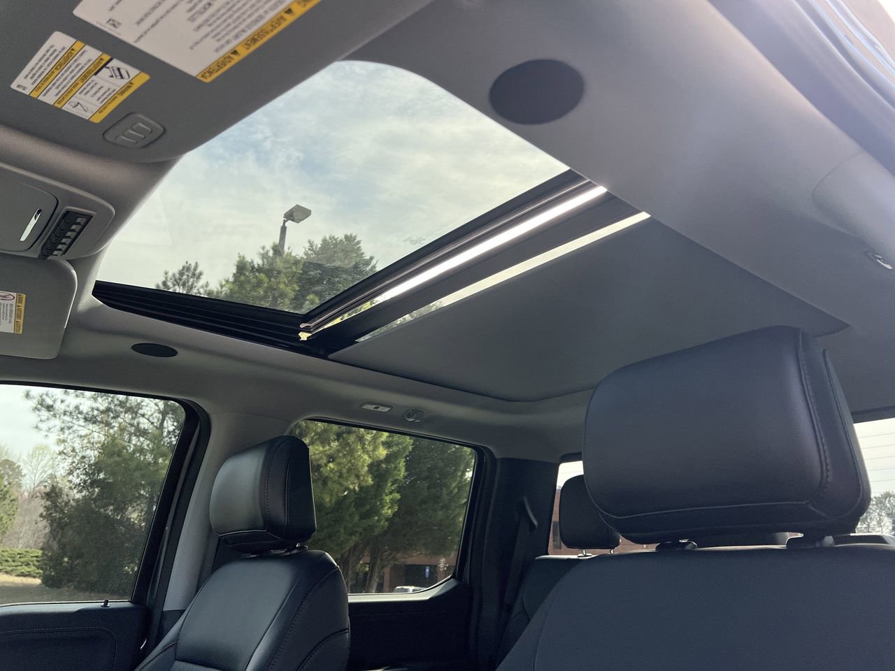 New 2025 Ford F350 Lariat w/ Lariat Ultimate Package image 12