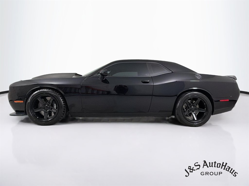 Used 2022 Dodge Challenger SRT Hellcat RWD image 4