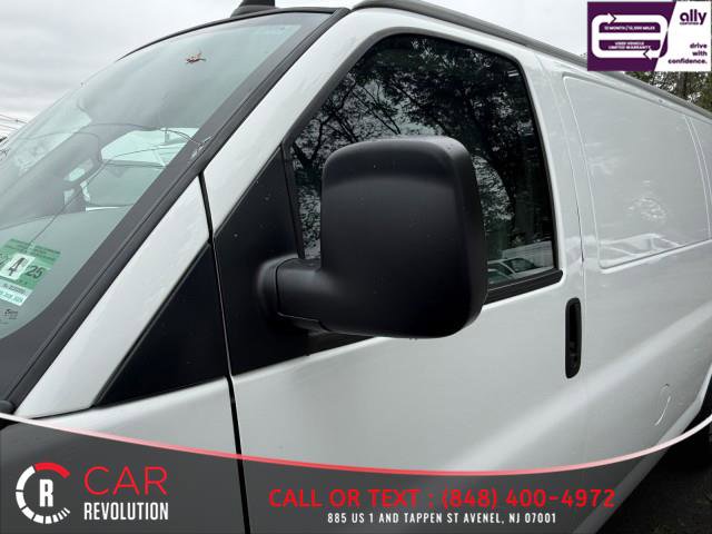 Used 2020 Chevrolet Express 2500 image 30