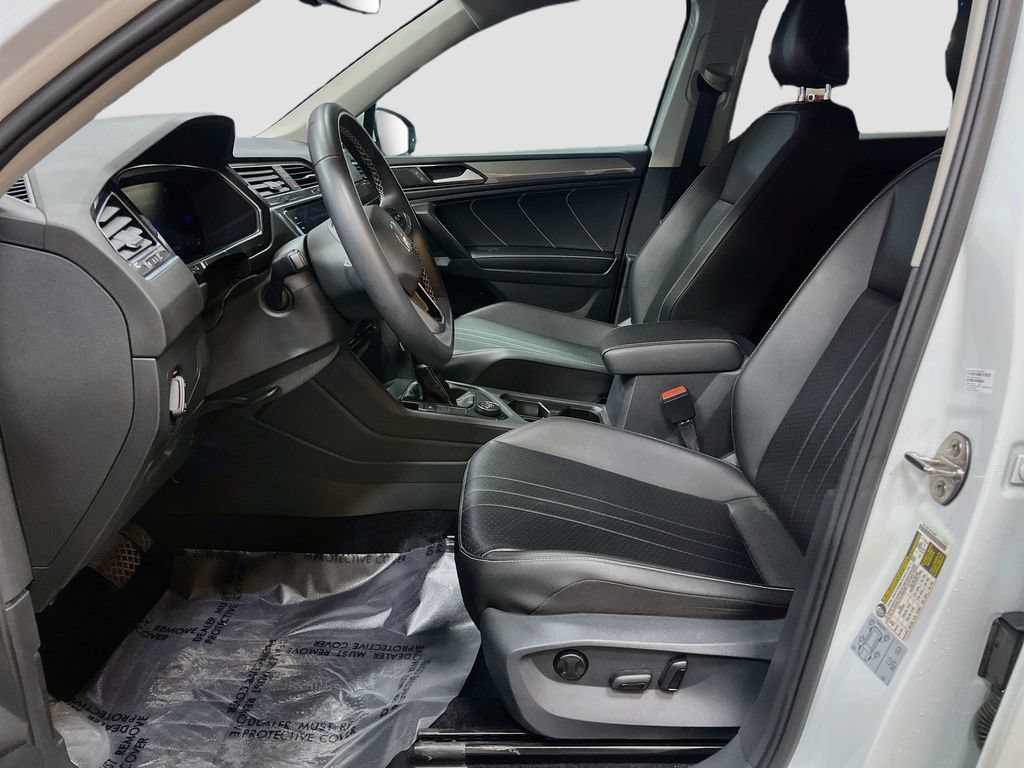 Used 2022 Volkswagen Tiguan SE AWD/4WD image 20