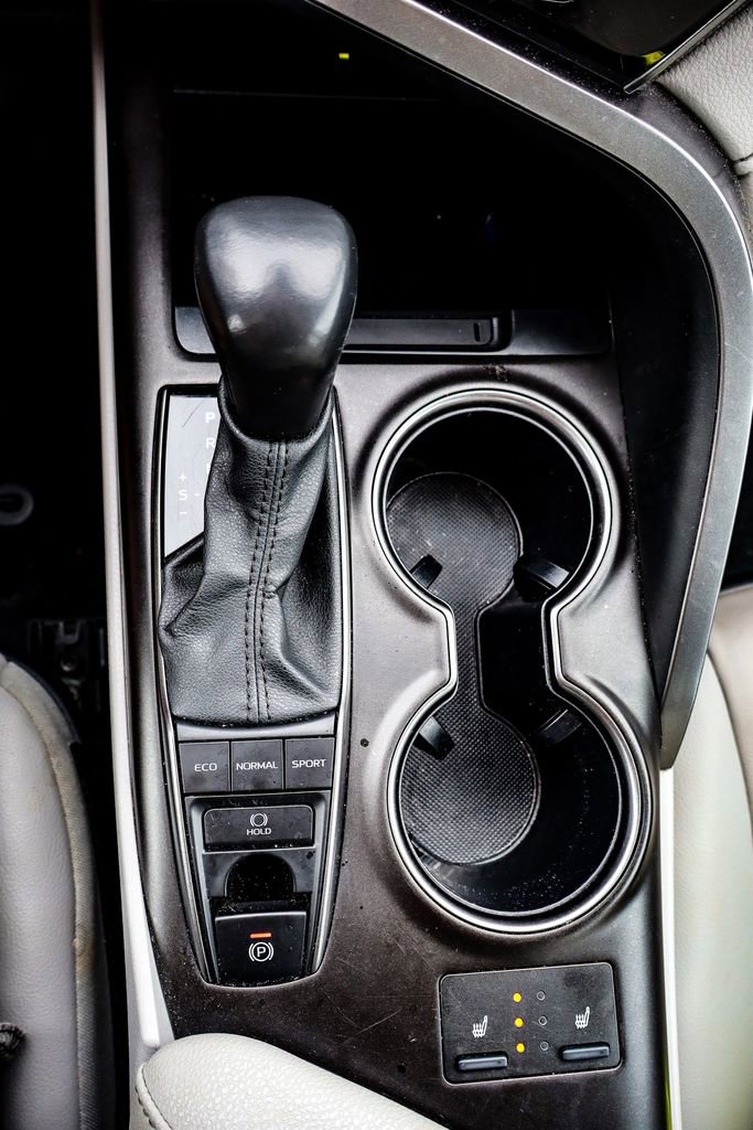 Used 2024 Toyota Camry XSE image 30