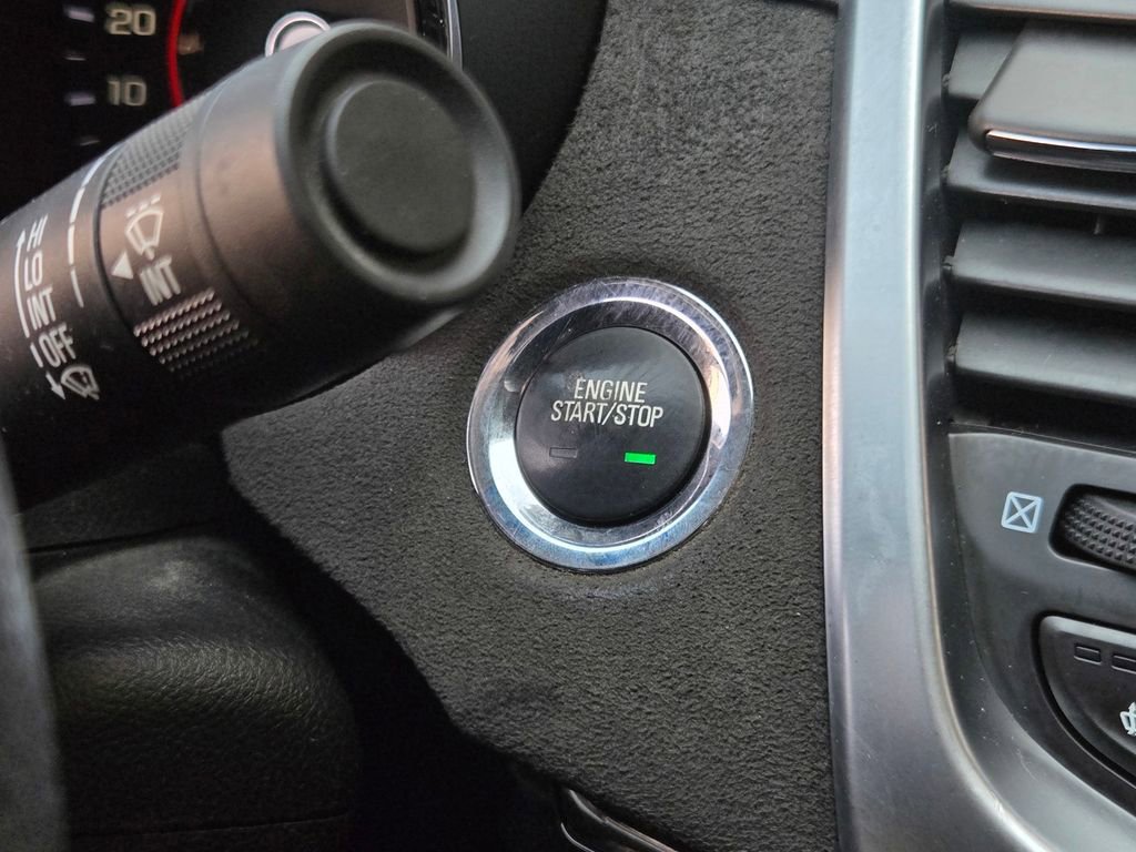 Used 2017 Chevrolet SS image 27